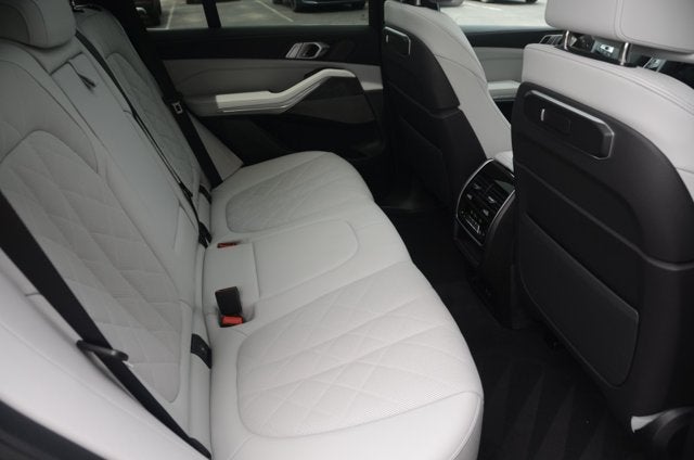 2026 BMW X5 xDrive40i (MSRP $76,800)