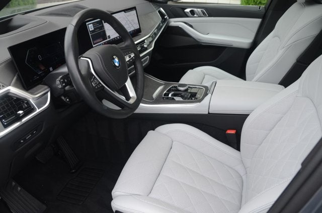 2026 BMW X5 xDrive40i (MSRP $76,800)