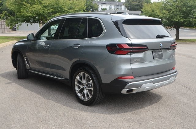2026 BMW X5 xDrive40i (MSRP $76,800)