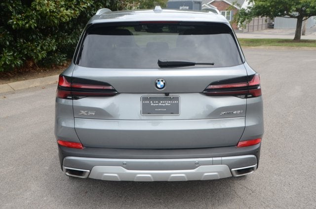2026 BMW X5 xDrive40i (MSRP $76,800)