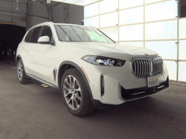 2026 BMW X5 xDrive40i (MSRP $76,800)