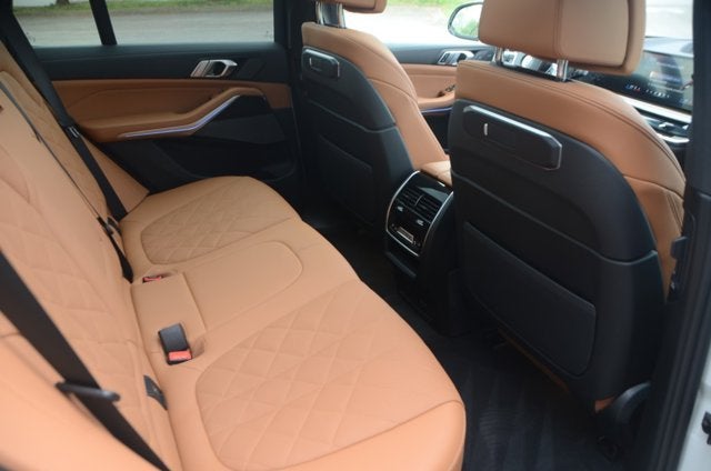 2026 BMW X5 xDrive40i M-Sport (MSRP $77,800)
