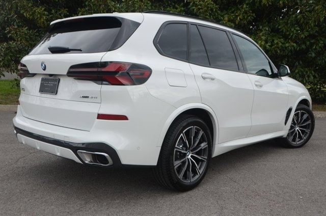 2026 BMW X5 xDrive40i M-Sport (MSRP $77,800)