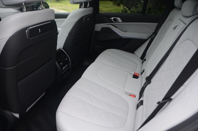 2026 BMW X5 xDrive40i (MSRP $76,800)