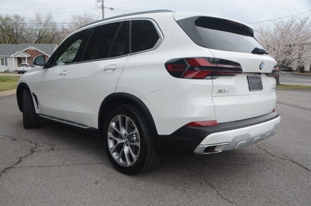 2026 BMW X5 xDrive40i (MSRP $76,800)