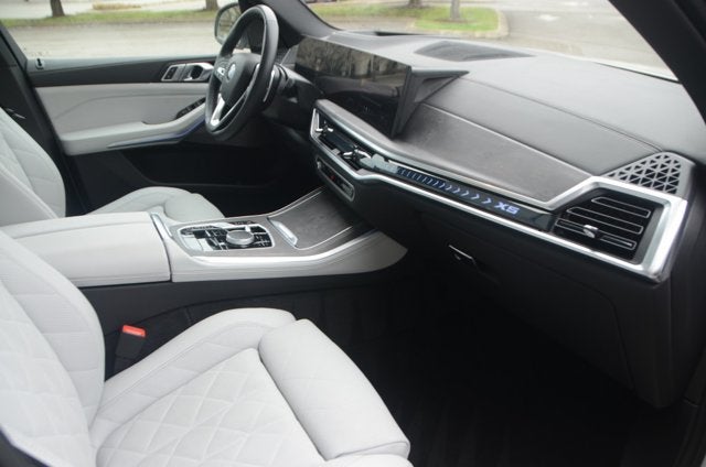 2026 BMW X5 xDrive40i (MSRP $76,800)