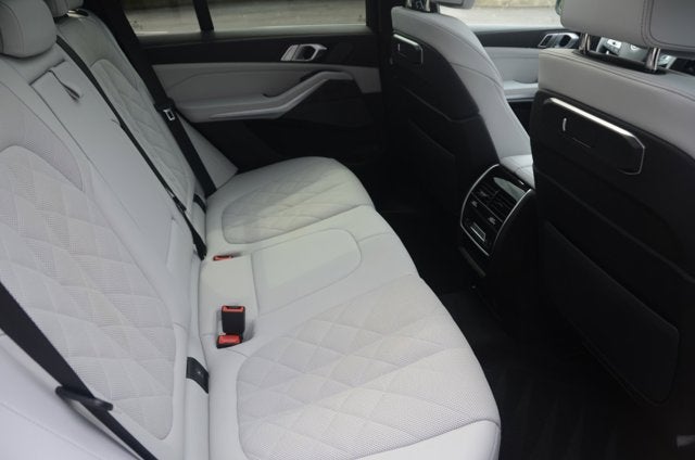 2025 BMW X5 xDrive40i (MSRP $74,725)