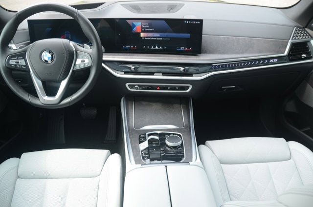 2025 BMW X5 xDrive40i (MSRP $74,725)