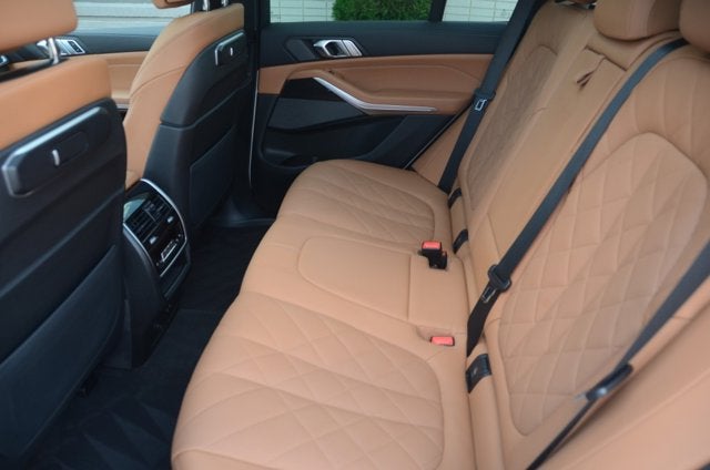 2025 BMW X5 xDrive40i (MSRP $74,075)