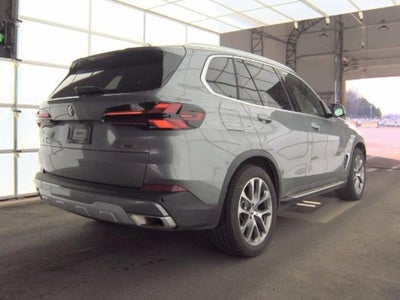 2026 BMW X5 xDrive40i (MSRP $76,100)