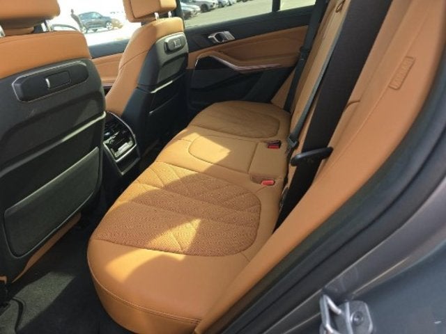 2026 BMW X5 xDrive40i (MSRP $76,100)