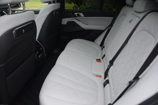 2026 BMW X5 xDrive40i (MSRP $76,800)