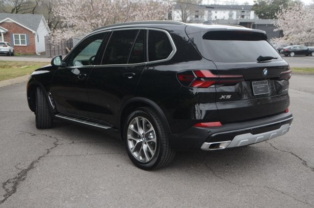 2026 BMW X5 xDrive40i (MSRP $76,800)