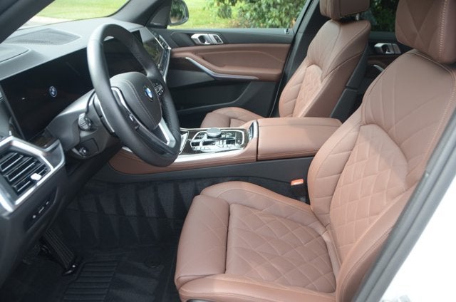 2026 BMW X5 xDrive40i (MSRP $75,050)
