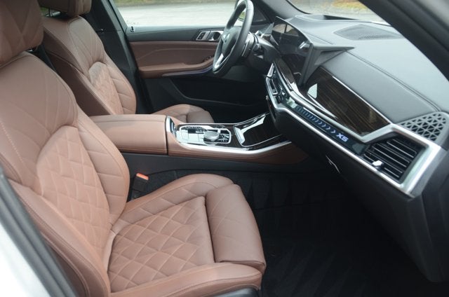 2026 BMW X5 xDrive40i (MSRP $75,050)