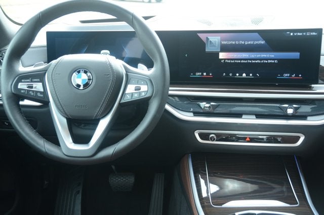 2026 BMW X5 xDrive40i (MSRP $75,050)