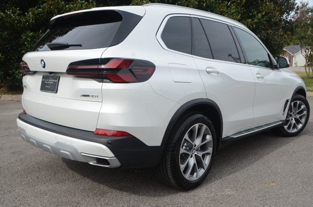 2026 BMW X5 xDrive40i (MSRP $75,050)