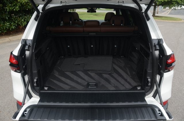 2026 BMW X5 xDrive40i (MSRP $75,050)