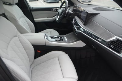 2026 BMW X5 xDrive40i (MSRP $75,700)