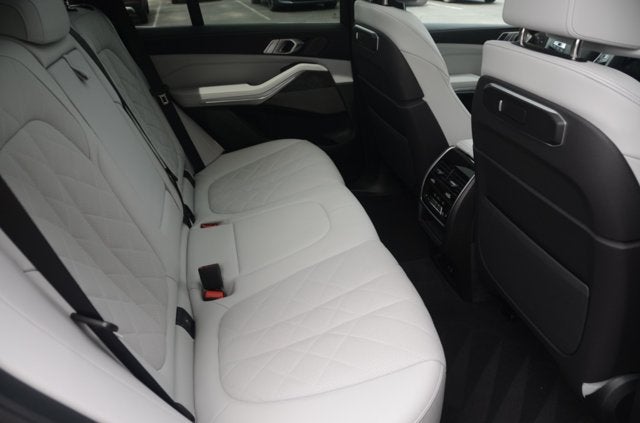 2026 BMW X5 xDrive40i (MSRP $75,700)