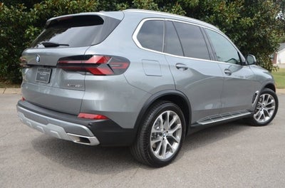 2026 BMW X5 xDrive40i (MSRP $75,700)