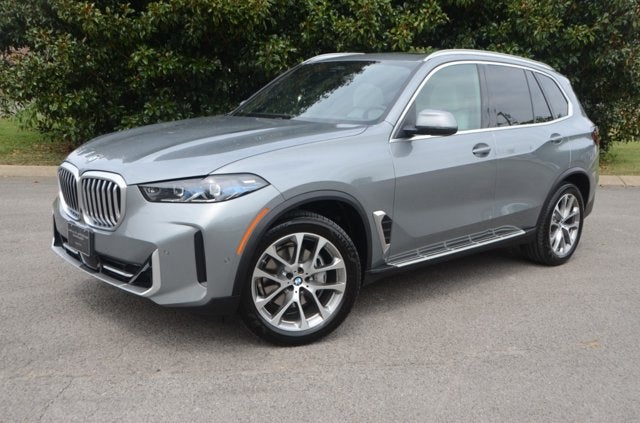 2026 BMW X5 xDrive40i (MSRP $75,700)