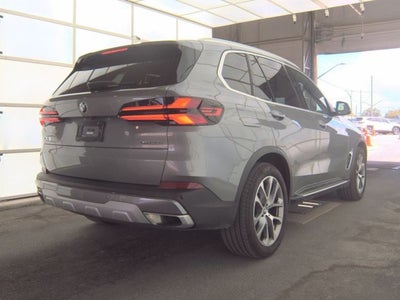 2026 BMW X5 xDrive40i (MSRP $76,800)