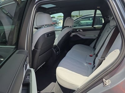 2026 BMW X5 xDrive40i (MSRP $76,800)