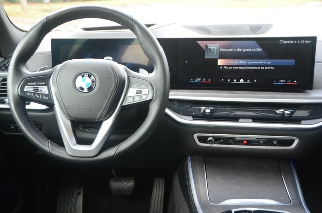 2026 BMW X5 xDrive40i (MSRP $77,700)