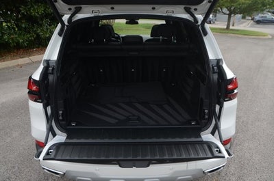 2026 BMW X5 xDrive40i (MSRP $77,700)