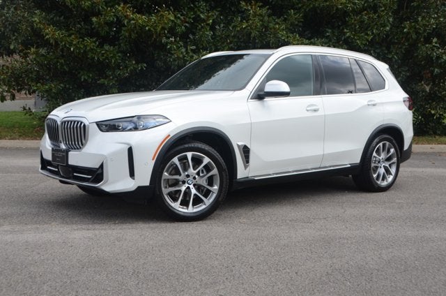 2026 BMW X5 xDrive40i (MSRP $77,700)
