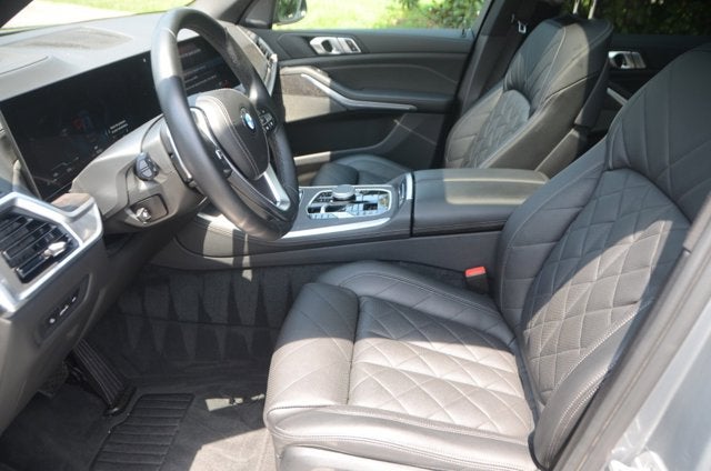 2026 BMW X5 xDrive40i (MSRP $76,100)
