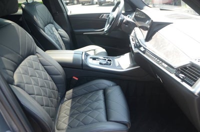 2026 BMW X5 xDrive40i (MSRP $76,100)