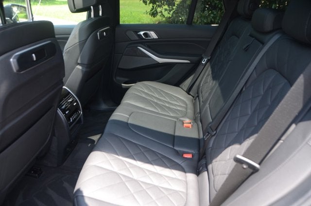 2026 BMW X5 xDrive40i (MSRP $76,100)
