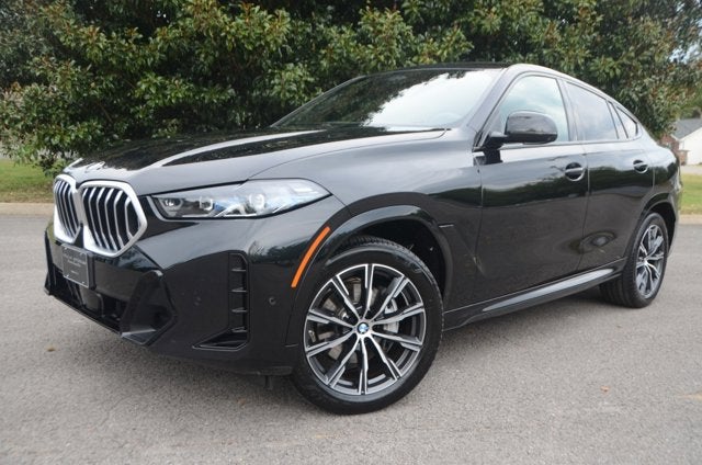 2025 BMW X6 xDrive40i (MSRP $81,725)