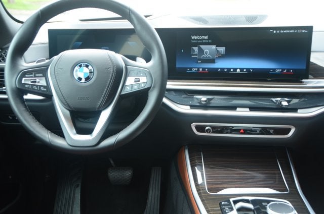 2025 BMW X5 xDrive50e (MSRP $81,950)
