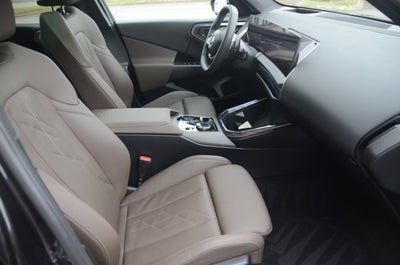 2025 BMW X3 30 xDrive (MSRP $55,675)