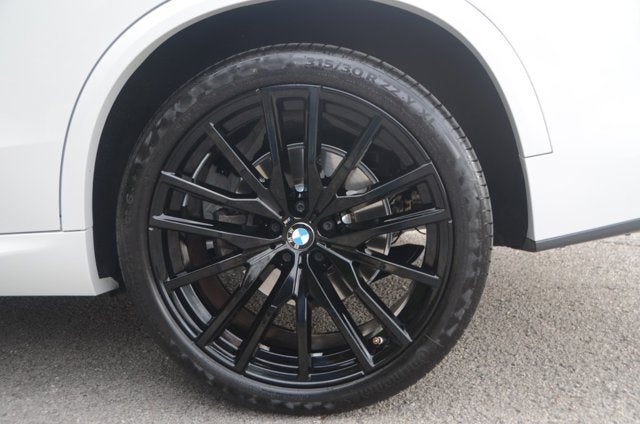 2022 BMW X5 sDrive40i M-Sport (MSRP $73,045)