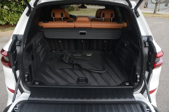 2022 BMW X5 sDrive40i M-Sport (MSRP $73,045)