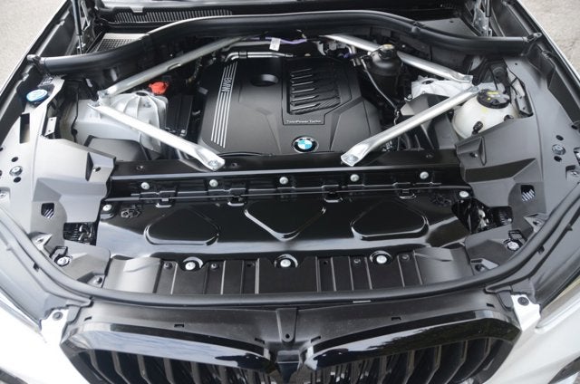 2022 BMW X5 sDrive40i M-Sport (MSRP $73,045)