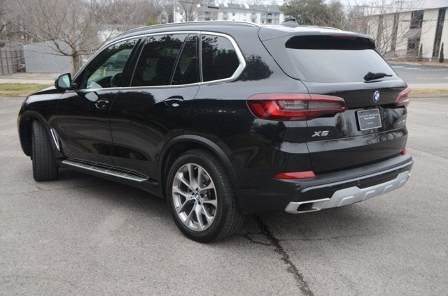 2023 BMW X5 xDrive40i (MSRP $70,045)
