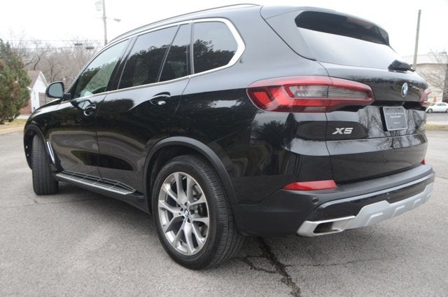 2023 BMW X5 xDrive40i (MSRP $70,045)