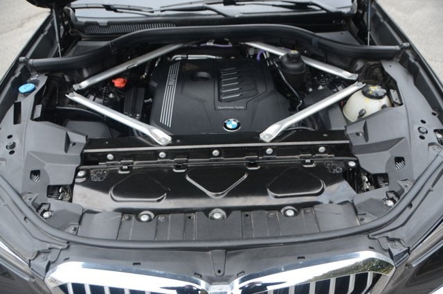 2023 BMW X5 xDrive40i (MSRP $70,045)