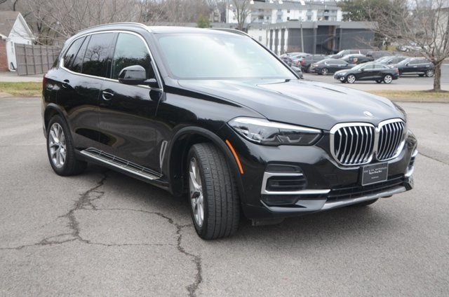 2023 BMW X5 xDrive40i (MSRP $70,045)