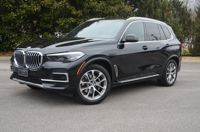 2023 BMW X5 xDrive40i (MSRP $70,045)