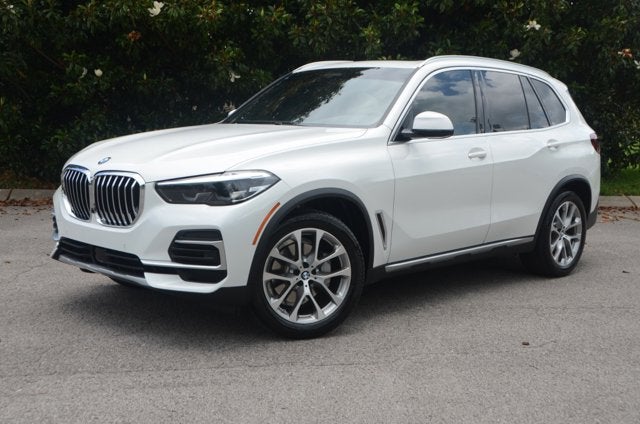 2022 BMW X5 xDrive40i (MSRP $70,745)