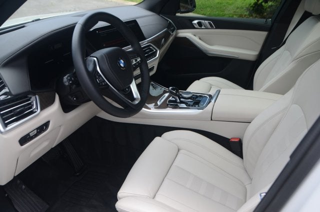 2022 BMW X5 xDrive40i (MSRP $70,745)