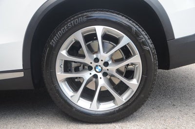 2022 BMW X5 xDrive40i (MSRP $70,745)