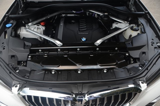 2022 BMW X5 xDrive40i (MSRP $70,745)