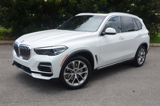 2022 BMW X5 xDrive40i (MSRP $70,745)